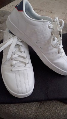K-Swiss Men's Classic VN Size 9.5 Sneakers Tennis Shoes. Worn 1 Time. Crisp