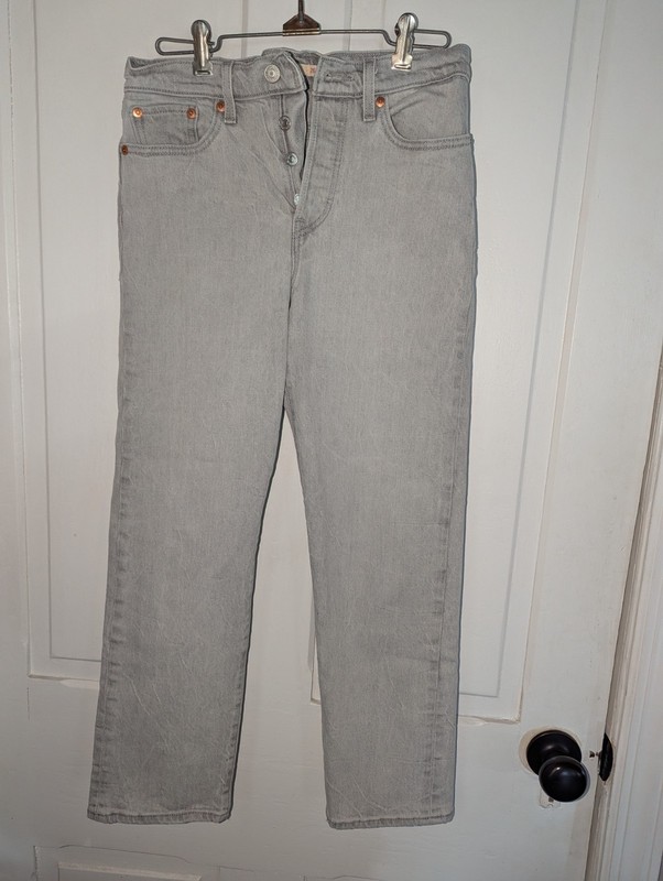 Levi's Premium Wedgie Straight Jeans sz 26 Gray Denim High Rise button pants 