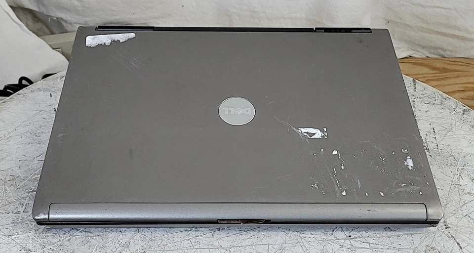 DELL LATITUDE D630 PP18L Laptop CORE2 DUO T7700 2GB SEE NOTES - Image 3 of 4