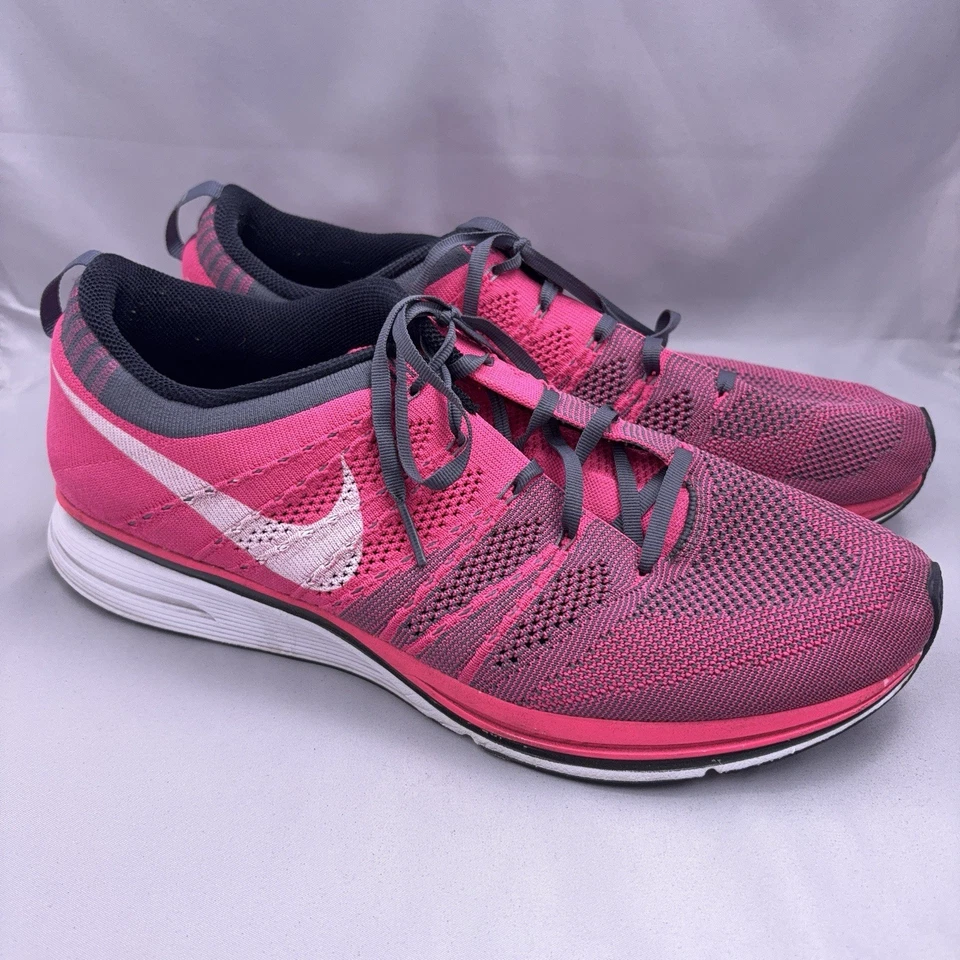 Nike Flyknit Trainer Shoes Mens Size 13 Pink Gray 532984-611 Running Sneaker - Image 2 of 4
