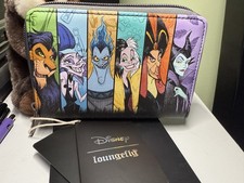 Cartera con cremallera alrededor de villanos de Disney