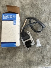 GM Genuine Parts 12718742 Nitrogen Oxides Sensor