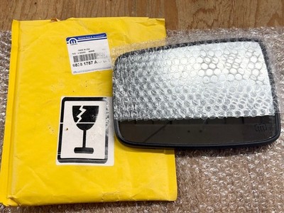 DRIVER SIDE POWER HEATED MIRROR GLASS 17-24 RAM 1500 2500 OEM MOPAR 68381787AA