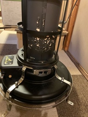 ストーブ Aladdin. Blue Flame Heater. 39 MatZ Aladdin Blue Flame BF39 Kerosene Heater Vintage Stove Ivory Matte