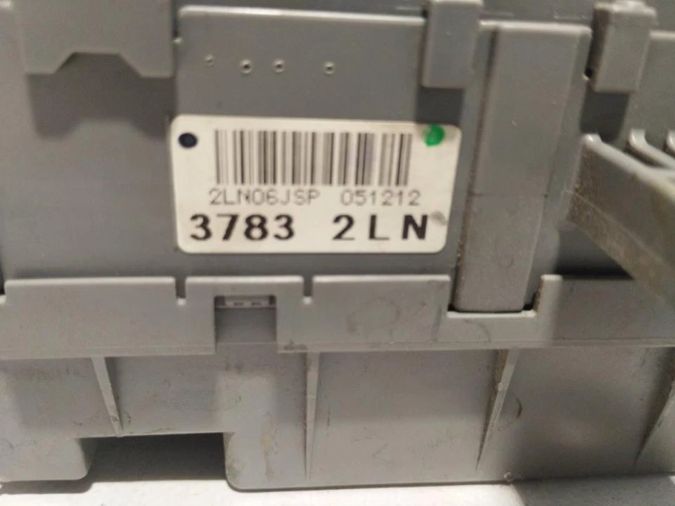 37832LN Caja Reles/Fusibles para HONDA CIVIC 5 PUERTAS (FK) * 115951 - Imagen 3 de 3