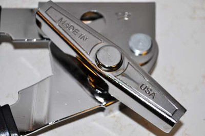 EZ DUZ IT Made In The USA Manual CAN OPENER W/ Green Grips AMERICAN Made - Walmart Supplies - Foto 4