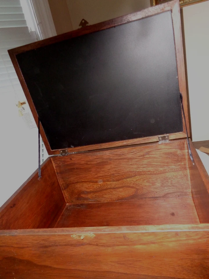 Vintage Dark Wood Treasure Keepsake Storage & Fishing Shadow Box Lid 16"x12"x9" - Image 4 of 4