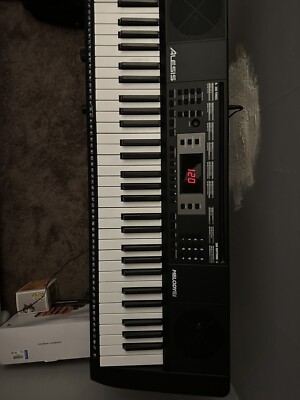 Alesis Melody 61 MKII 61 Key Portable Keyboard with Built-In