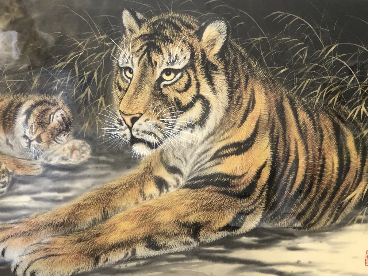 Y4939 FRAME Tiger cub signed horizontal Japan antique wall decor