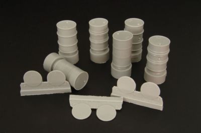 Brengun Models 1/48 FUEL DRUMS 3 TYPES Resin Set