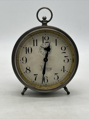 Vintage Victory Eight Day Peg Leg Wind-Up Alarm Clock E. Ingraham