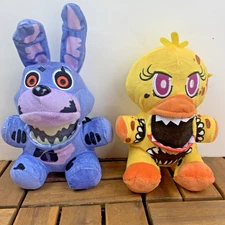 Lot of 2 Five Nights At Freddy's FNAF 2016 Plush Twisted Chica Bonnie 8"