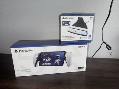 Sony PlayStation Portal Remote Player PS5, White/Black, USB-C, 1080p UNOPENED