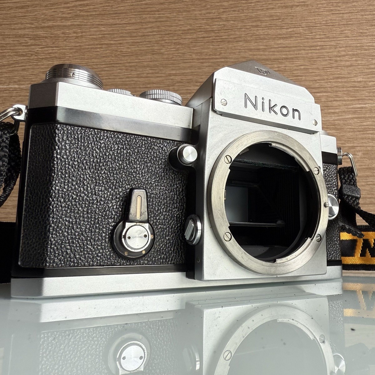 N Mint++] Nikon NEW F APOLLO Eye Level Silver 35mm Film Camera