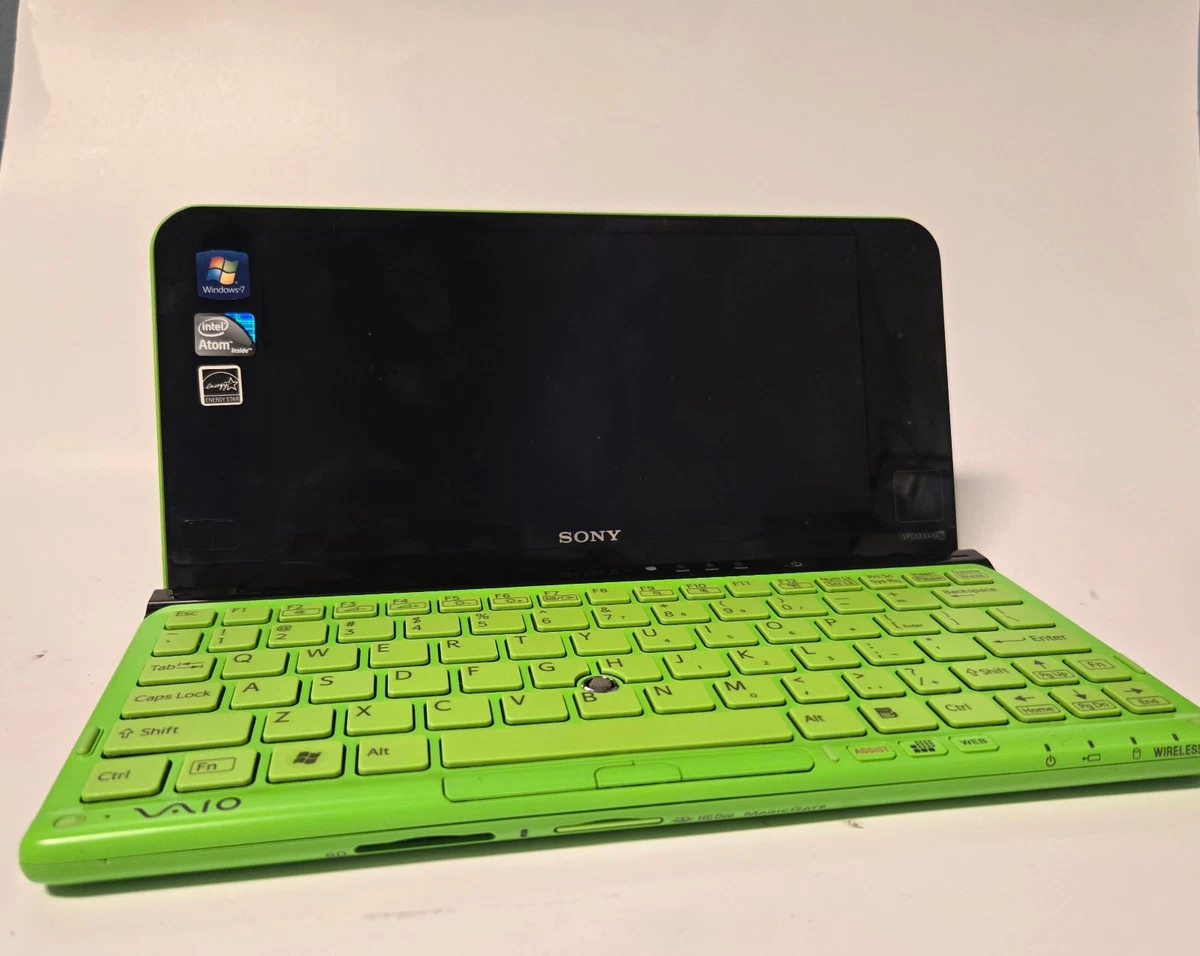 † Sony 14 VAIO ストレージ無 8GB PCG-81214N VAIO Windowsノート本体