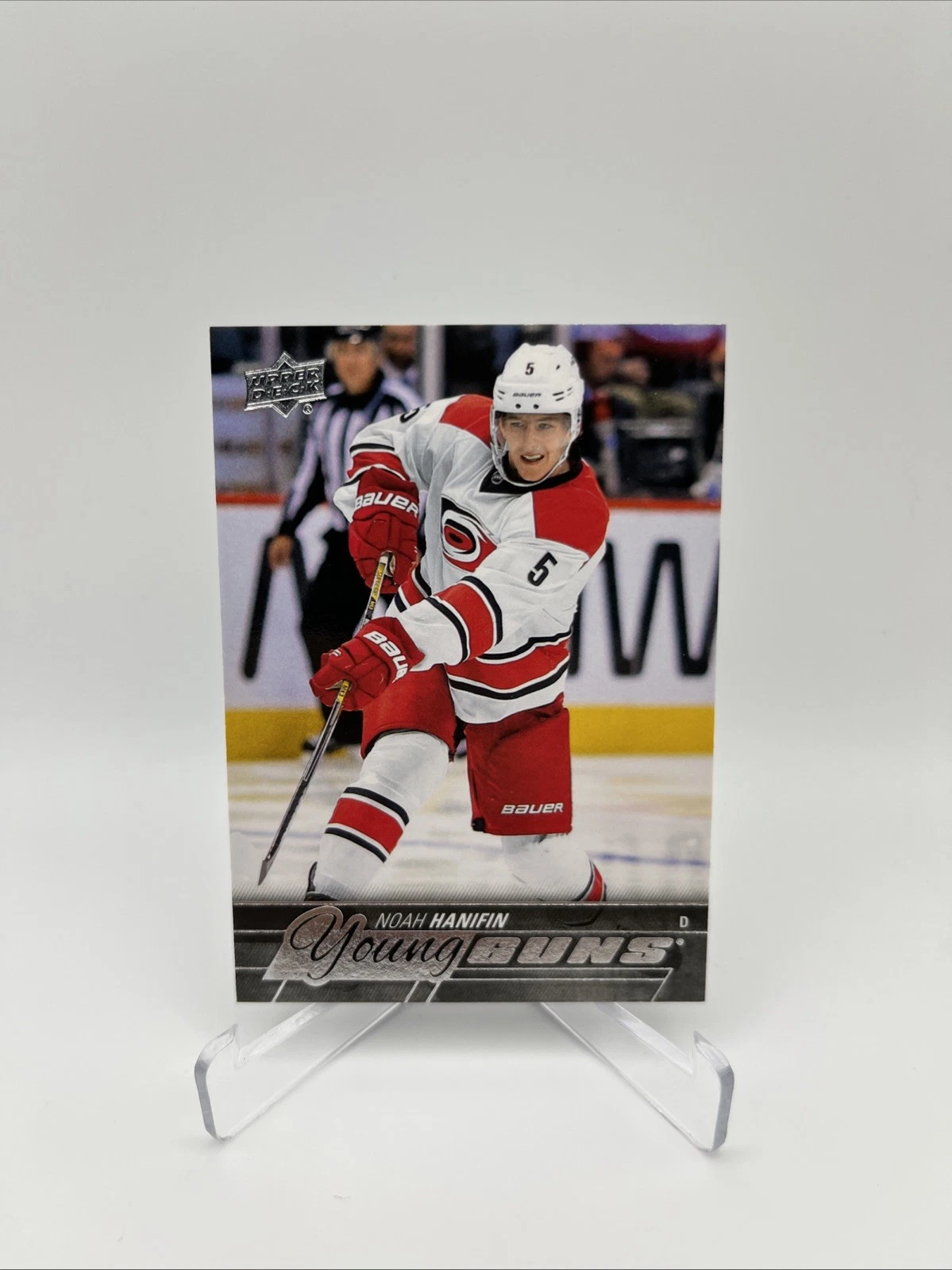 2015-16 Noah Hanifin Upper Deck Young Guns #499