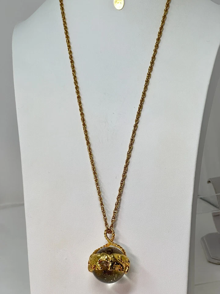 Collar Elefantes Colgante Bola Piscina de Luz Vidrio Tono Dorado Premier Designs 36" Foto 2 de 4