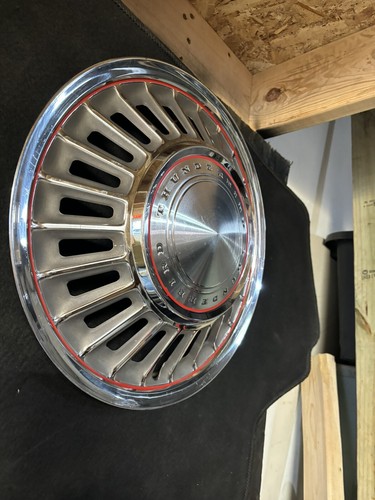 1968 Ford Thunderbird hubcaps 4 very rare Beautiful 15” Black/Red Center/chrome - Picture 8 of 11