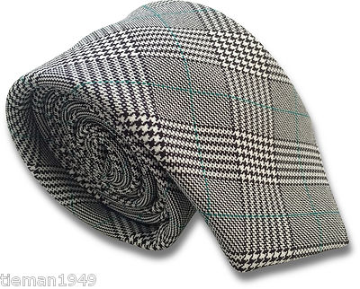 bow ties with short sleeve shirts