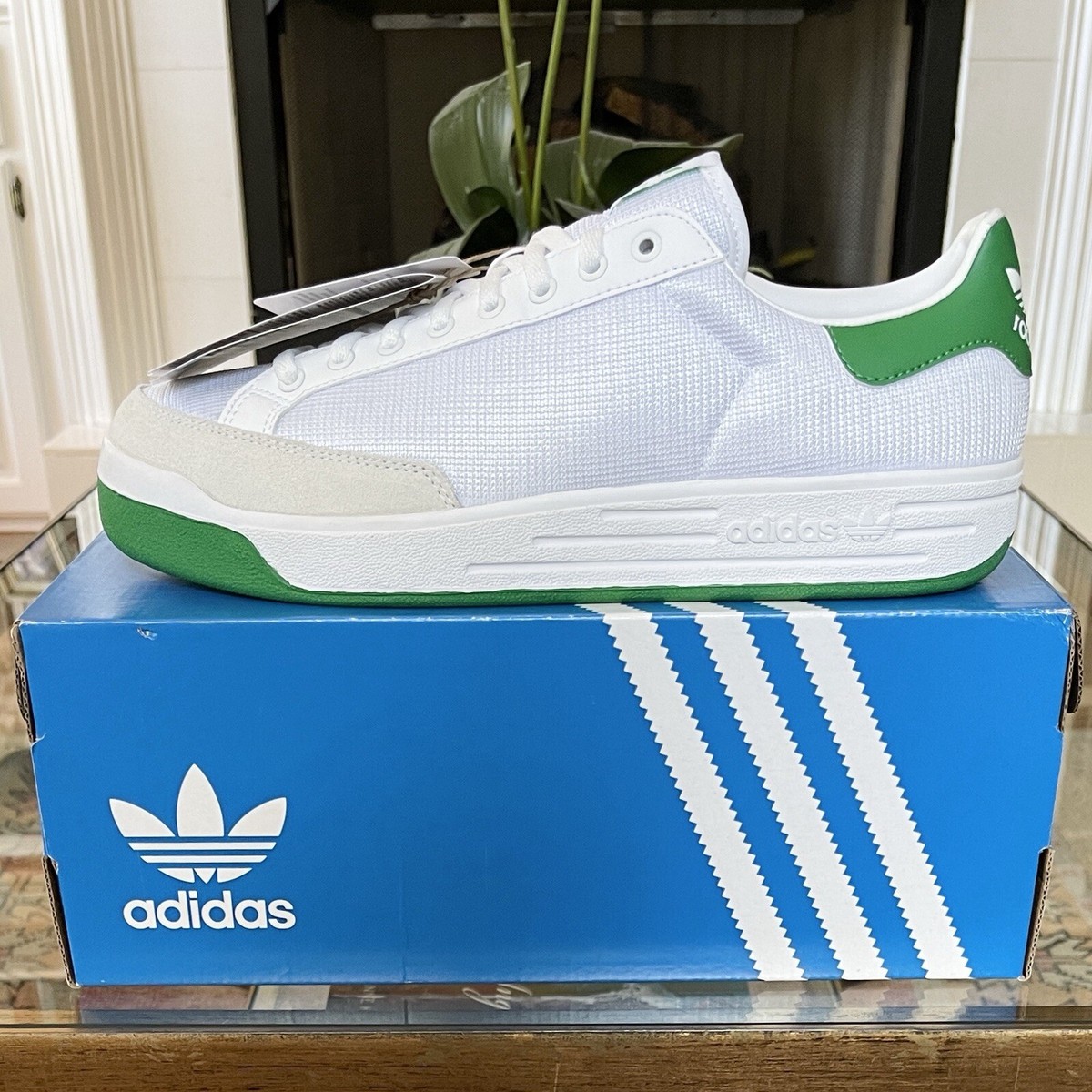 Size adidas Rod Laver White/ Fairway Green G99863