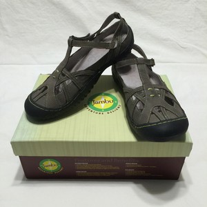 vegan closed toe sandals