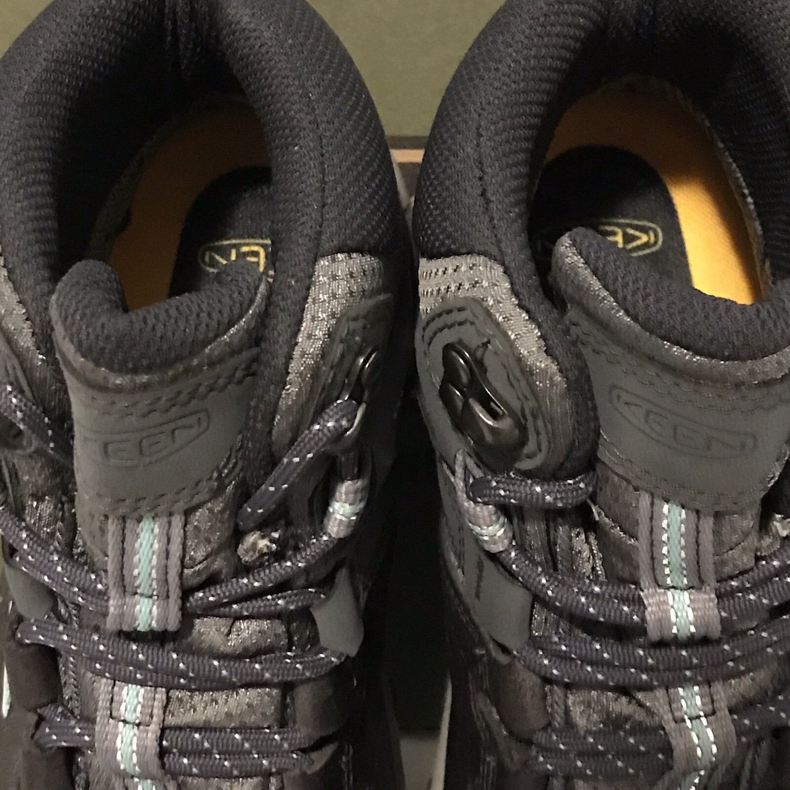 Stivali da trekking NUOVI KEEN donna taglia 10 M Steens impermeabili in pelle 1022332