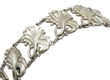 VIKINGCRAFT 925 Silver  Vintage Shiny Leaf Vine & Grapes Bracelet  BT9357