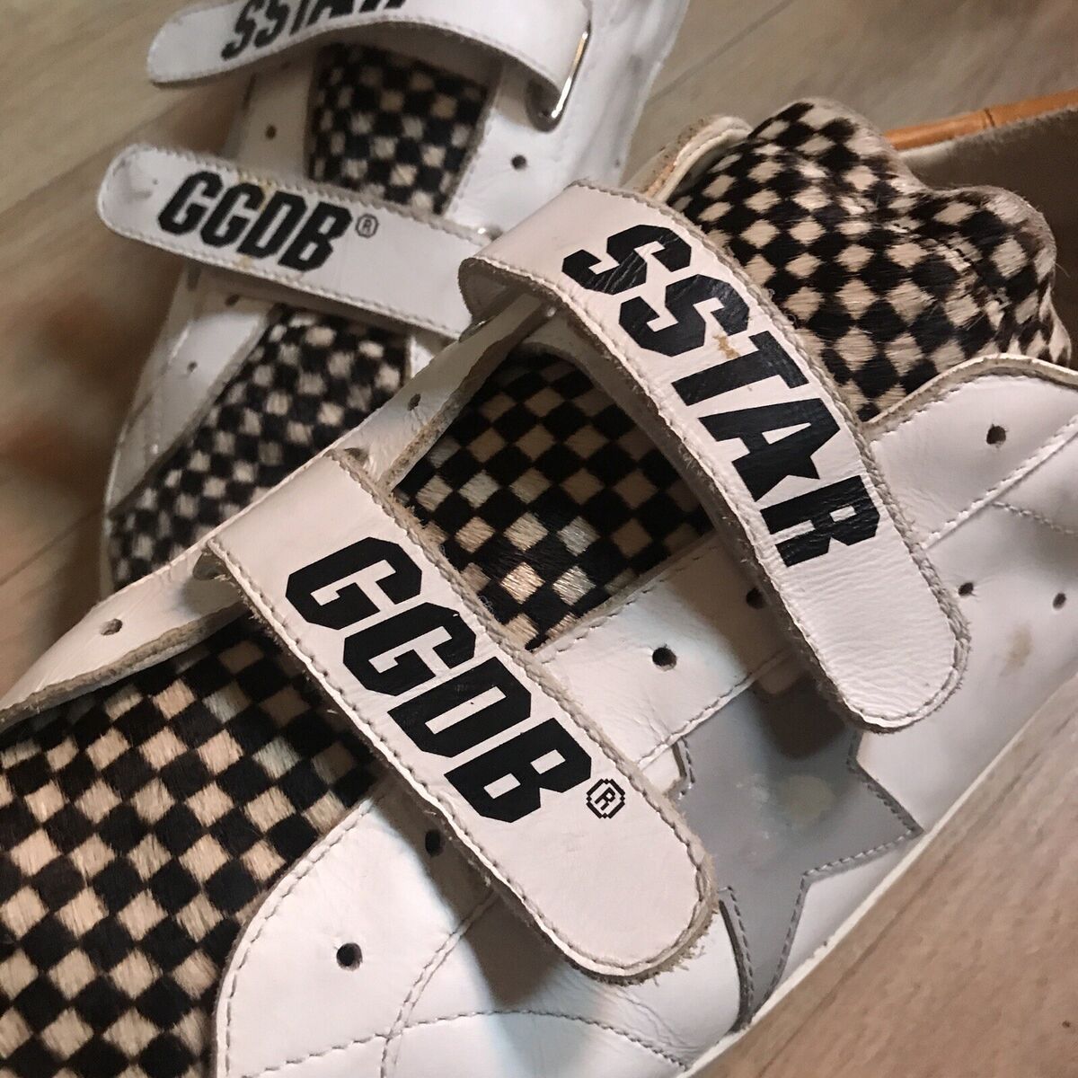 Golden Goose Sneakers OLD SCHOOL GGDB SuperStar Leather MENS Golden Goose Sneakers OLD SCHOOL GGDB SuperStar Leather MENS