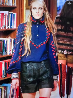 CHANEL 15A PARIS-SAlZBURG BLUE RED CAMELLIA