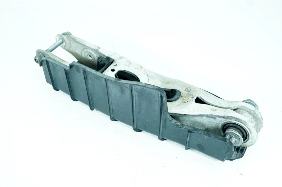 Brazo de control inferior trasero derecho pasajero 17-24 Audi A4 Premium OEM 5107 Foto 4 de 4