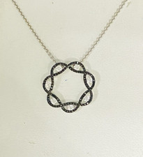 18kt White Gold Black/White Diamond Circle Necklace 0.50ctw 4.4 gram 1016347-3