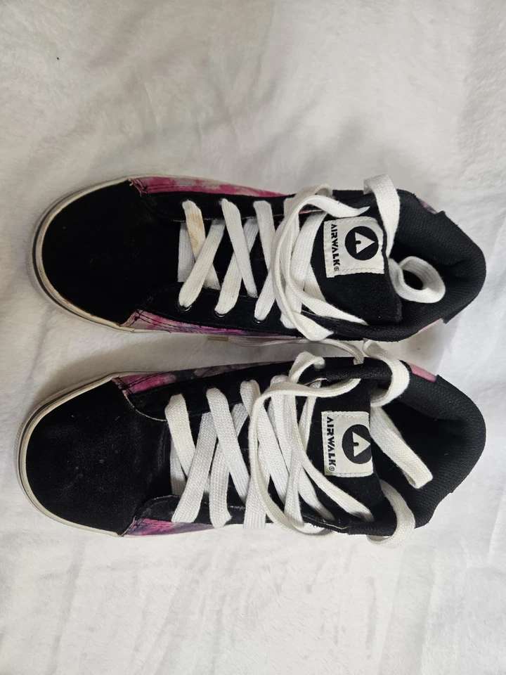 Zapatilla deportiva para mujer AIRWALKS de lona y gamuza talla 8.  Tie Dye púrpura.  seminuevo Foto 4 de 4