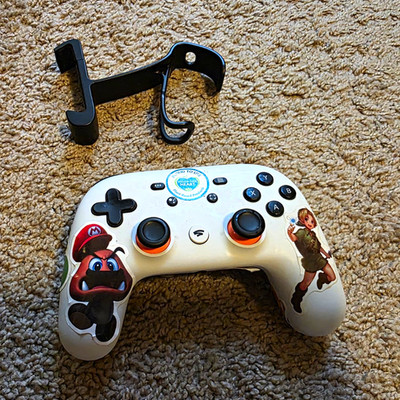 Google Stadia Premiere Edition Wireless Controller with phone Mount