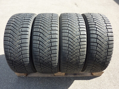 Pirelli ICE Zero Studless 225 45 R 19 96H 4x Winterreifen  7 bis 8 mm