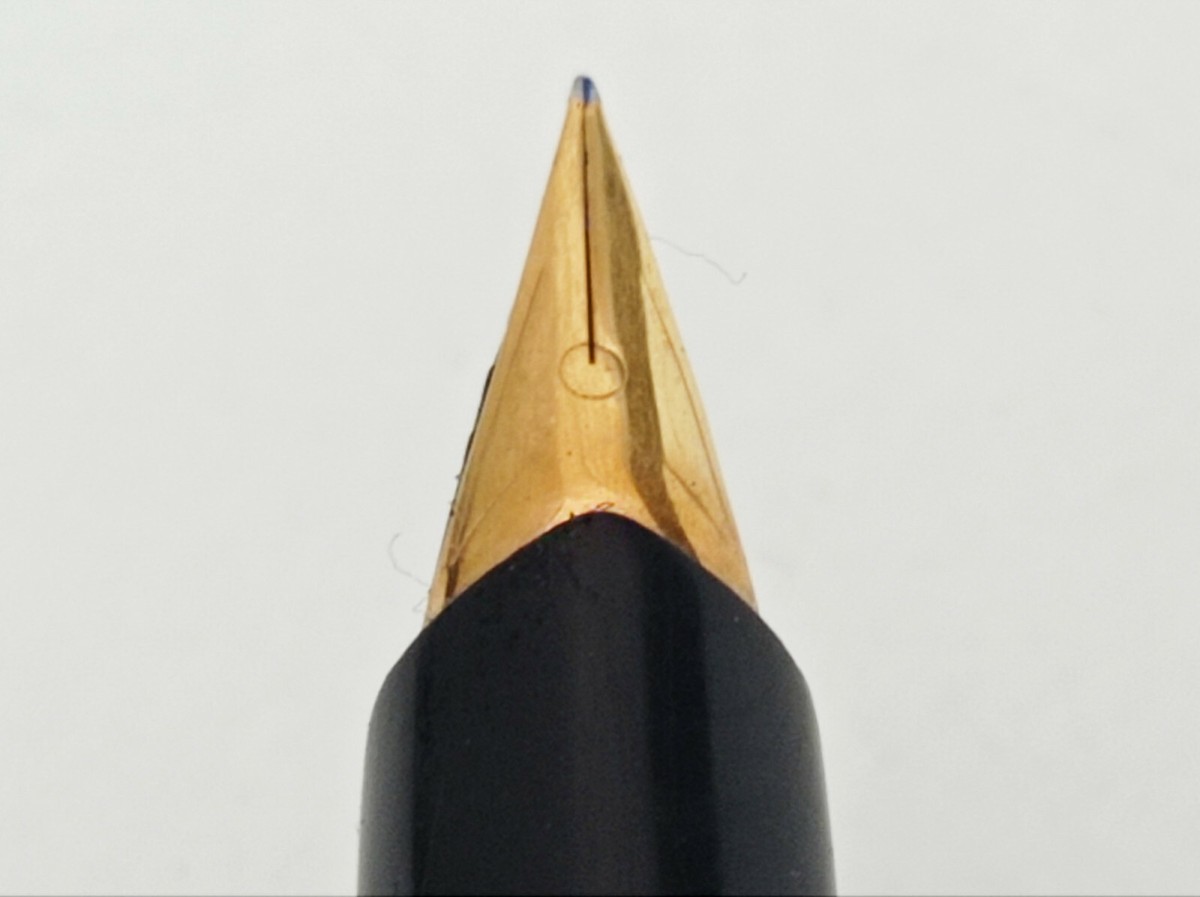 PELIKAN 30 ROLLED GOLD FOUNTAIN PEN 14K EF NIB IN ORIGINAL CASE