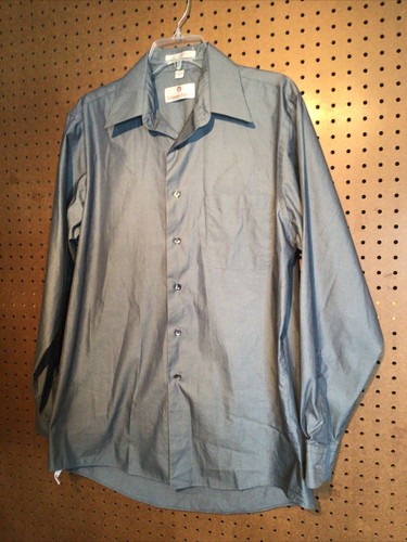 Camisa para hombre Etienne Aigner gris manga larga con botones talla 15 1/2 34/35 Usada en excelente condición #17 - Imagen 3 de 6