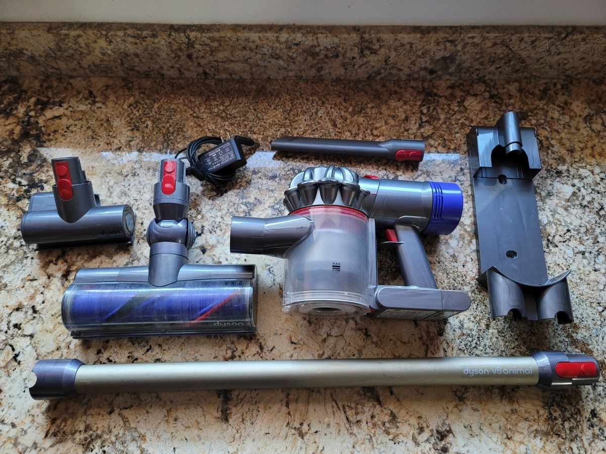Dyson V8 Animal Vacuum Cleaner good condition - works great | eBay