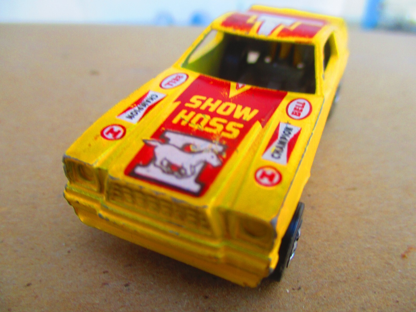 HOT WHEELS* SHOW HOSS II***RARE***YELLOW MUSTANG-BLACKWALL-FUNNY CAR  1975