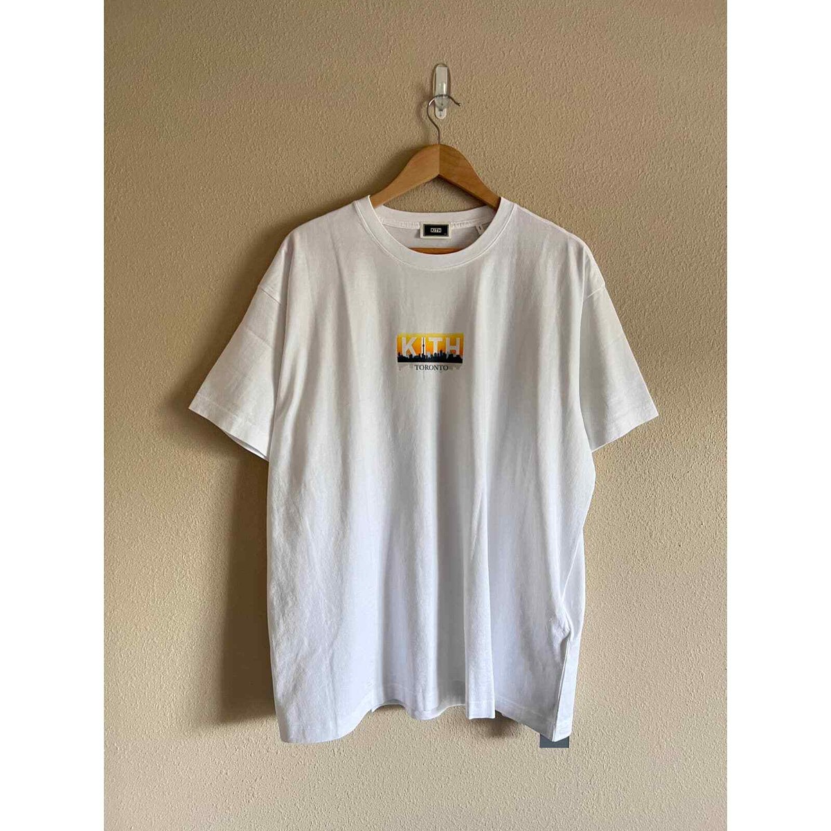 kith boxlogo Tシャツ　XL KITH CLASSIC BOX LOGO NAVY BLUE RED TEE SHIRT SIZE EXTRA