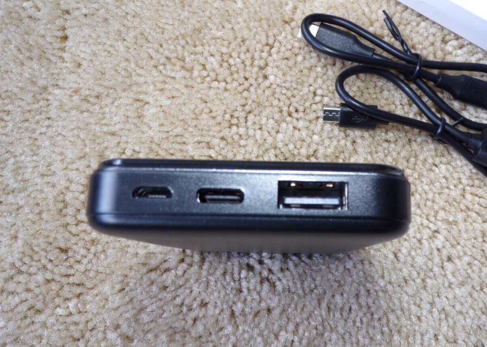 Portable 5000mAh K3b4 Power Bank for On-the-Go Charging Portable 5000mAh K3b4 Power Bank for On-the-Go Charging