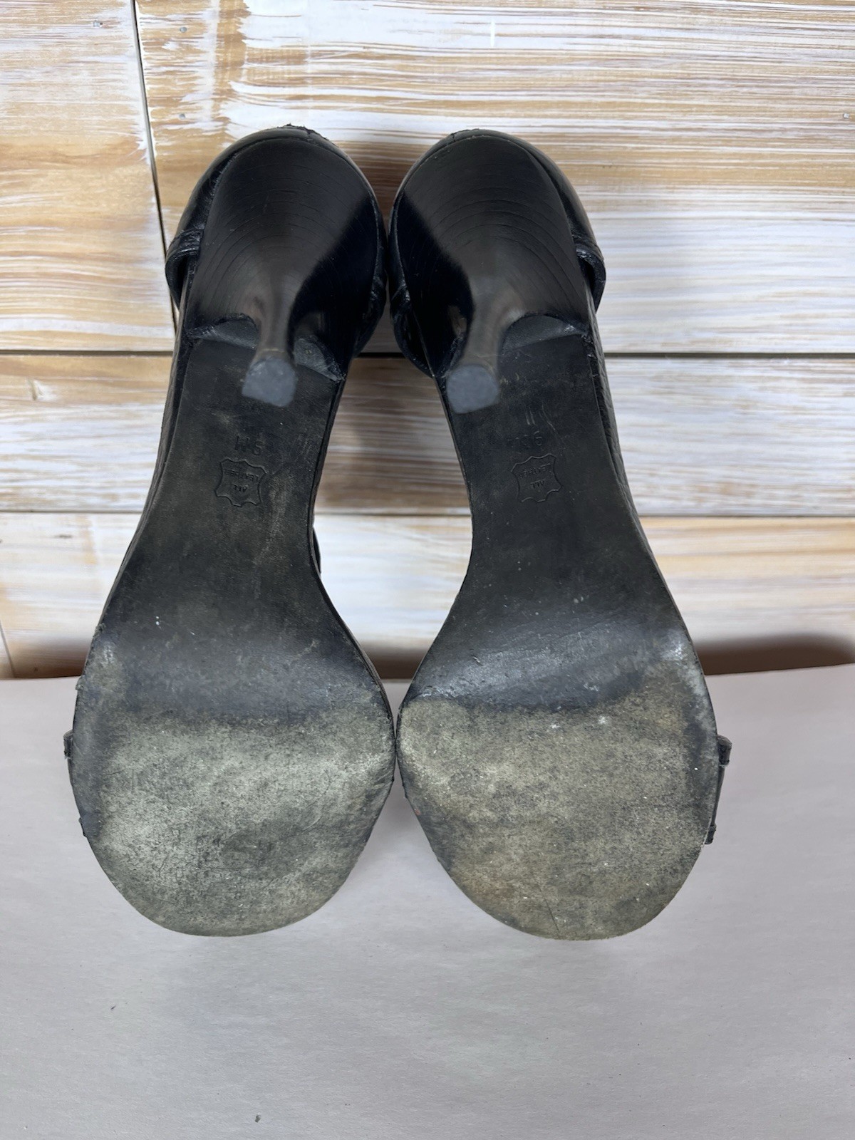 Tory Burch Peep Toe Ankle T-Strap Heels Women’s 9M Black Textured thumbnail 10