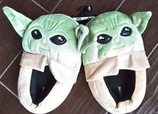 Disney Star Wars The Mandalorian Baby Yoda Slippers Size 4/5 New