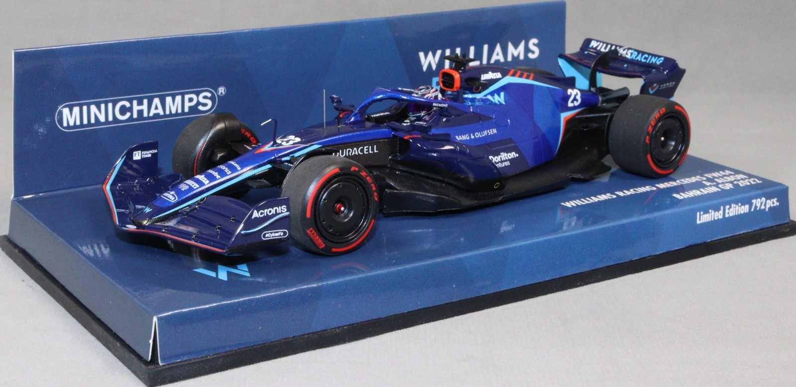 Minichamps Williams Racing FW44 Bahrain Grand Prix 2022 Alex Albon 417220123
