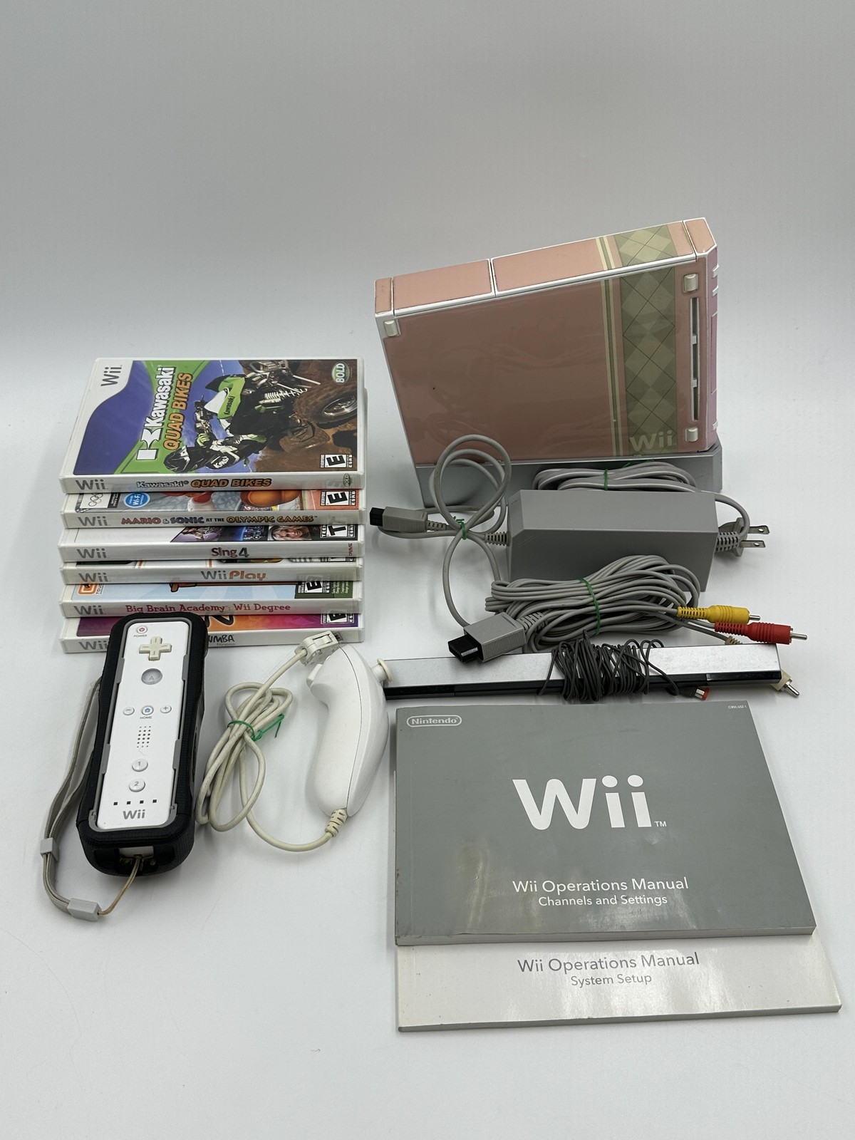 Nintendo Wii RVL-001 Console Bundle 6 Games Remote Nunchuk Sensor Bar Tested