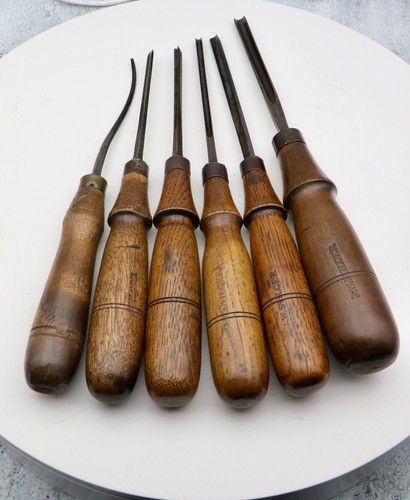 HENRY TAYLOR STUNNING VINTAGE WOOD CARVING TOOLS