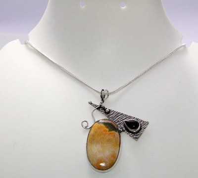 Outstanding Bumble Bee Jasper Black Onyx 925 Silver Plated Necklace 16'' MJ