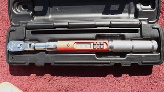 SNAP ON NEAR MINT 1/4" DRIVE ATECH1FS300 "STEEL" ELECTRONIC TORQUE WRENCH!
