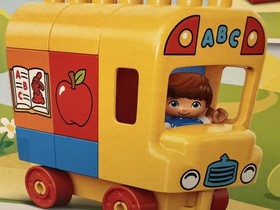 LEGO DUPLO : 10603 My First School Bus New&Sealed some sticker residue