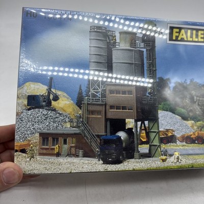 LQ1570 FALLER 950 Train Ho 1/87 1:87 Maquette montée Usine à béton EUR 33,49 - FR