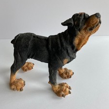 Country Artists 2001 A Breed Apart ROTTWEILER #70010 Dog Figurine